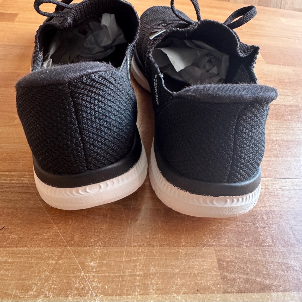 Skechers Hands Free Slip-ins: Virtue - Divinity women's sneakers. Black, size 7 - Picture 5 of 11
